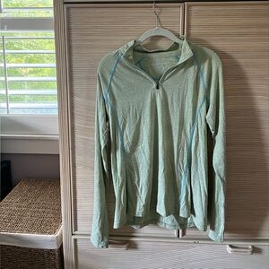 Orvis Women’s Quarter-Zip Pullover – Light Green w/ Blue Stitching, Size Medium